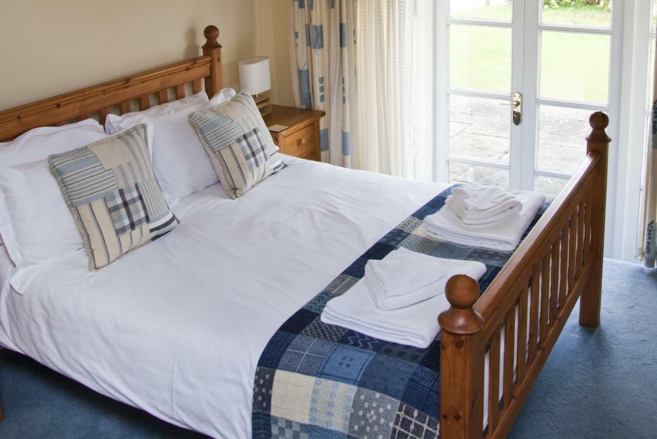 Long Barn Holiday Cottages 뉴턴애벗 외부 사진